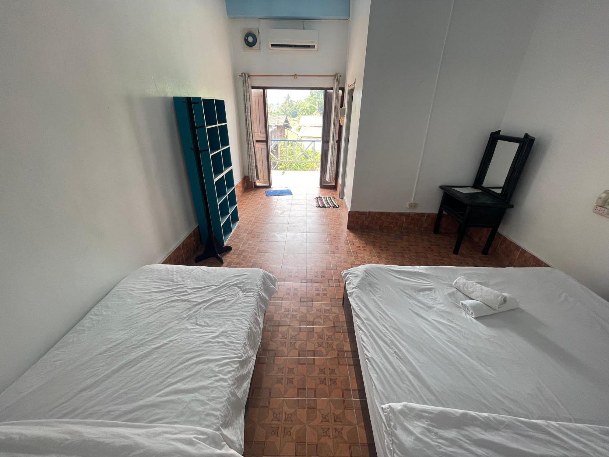 Blue Sunset Hostel Ванг-В'єнг Номер фото